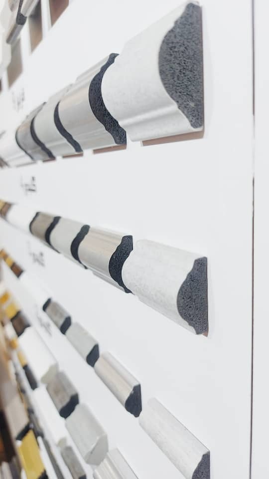  قاب بندی دیوار ارزان 