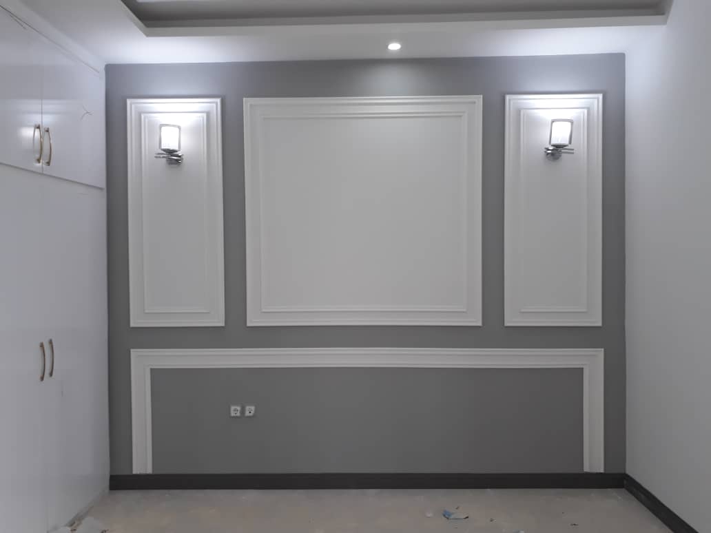 قاب بندی دیوار ساده